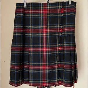 Brooks Brothers woman’s kilt style skirt size 14